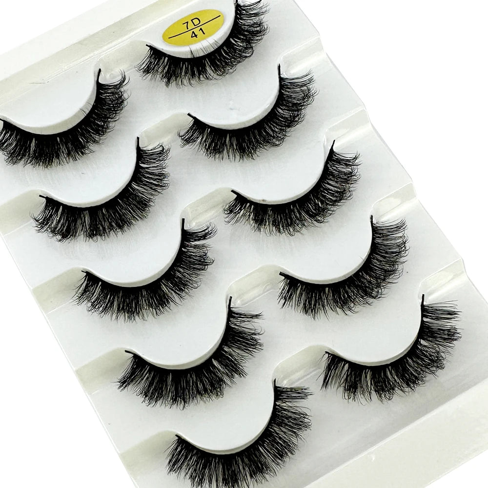 5 Pairs Wispy D Curl Lashes – Hybrid Volume, Short & Chic