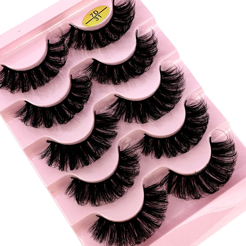 5 Pairs Wispy D Curl Lashes – Hybrid Volume, Short & Chic