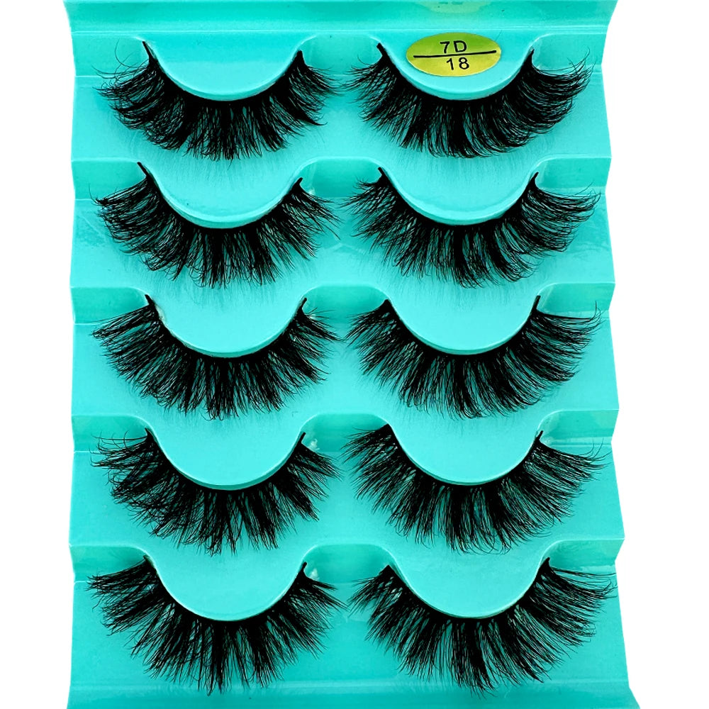 5 Pairs Wispy D Curl Lashes – Hybrid Volume, Short & Chic