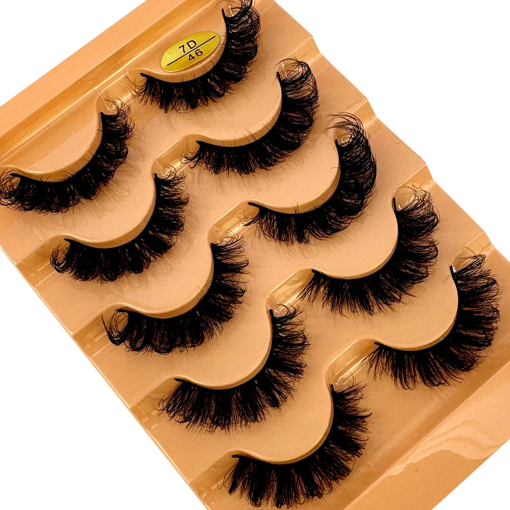 5 Pairs Wispy D Curl Lashes – Hybrid Volume, Short & Chic